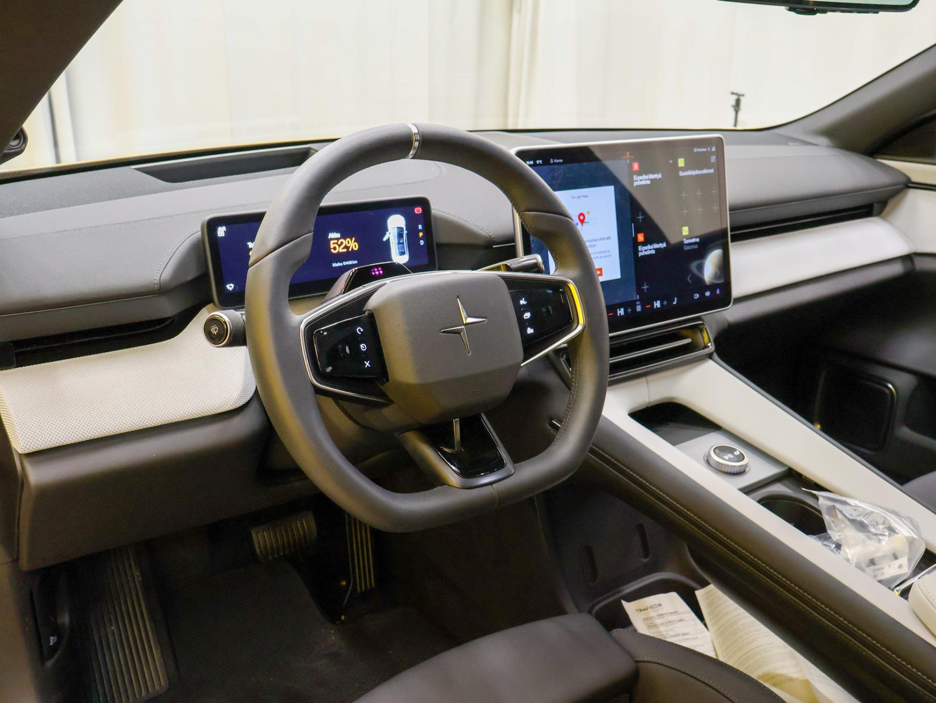 POLESTAR 4 2025