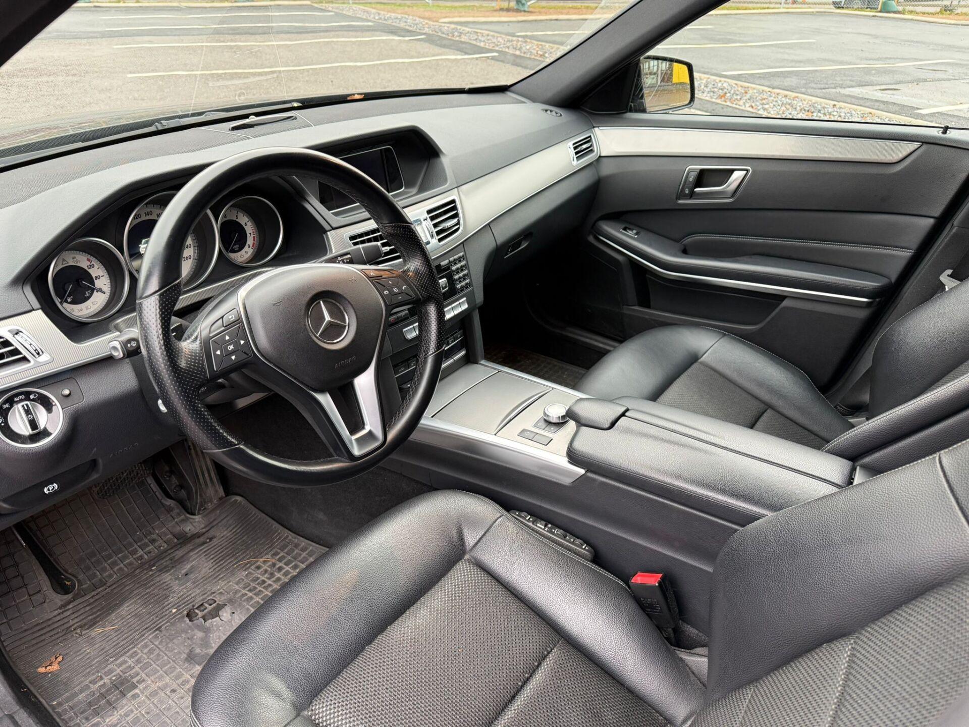 MERCEDES-BENZ E 2013