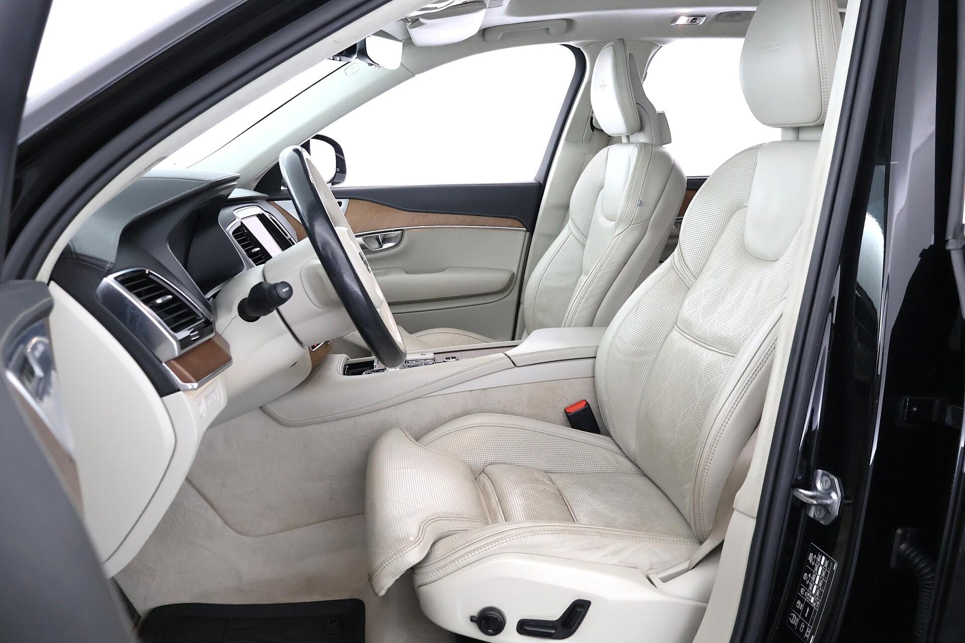 VOLVO XC90 2017