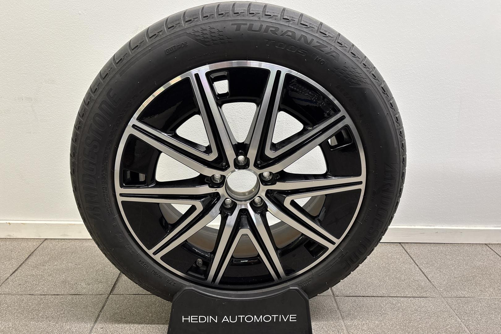 Mercedes-Benz EQB 2025