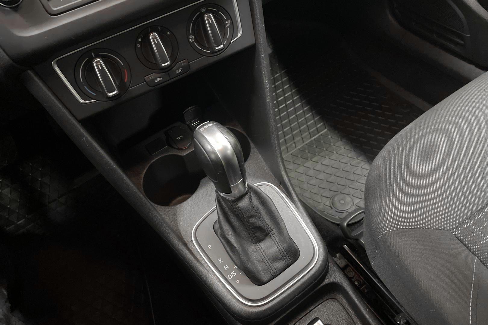 VOLKSWAGEN POLO 2017