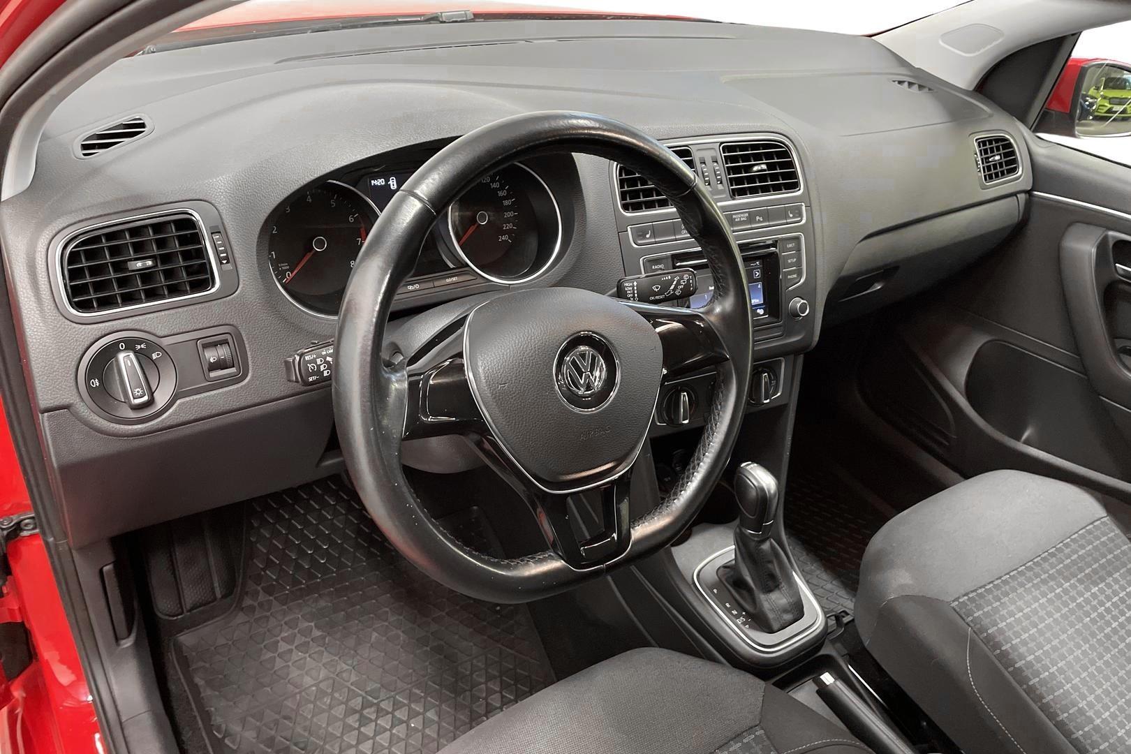 VOLKSWAGEN POLO 2017