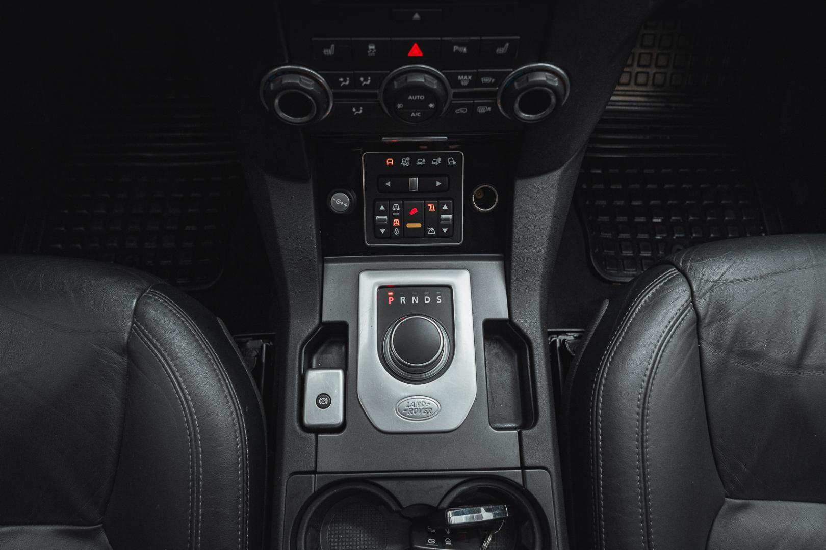 LAND ROVER Discovery 2013