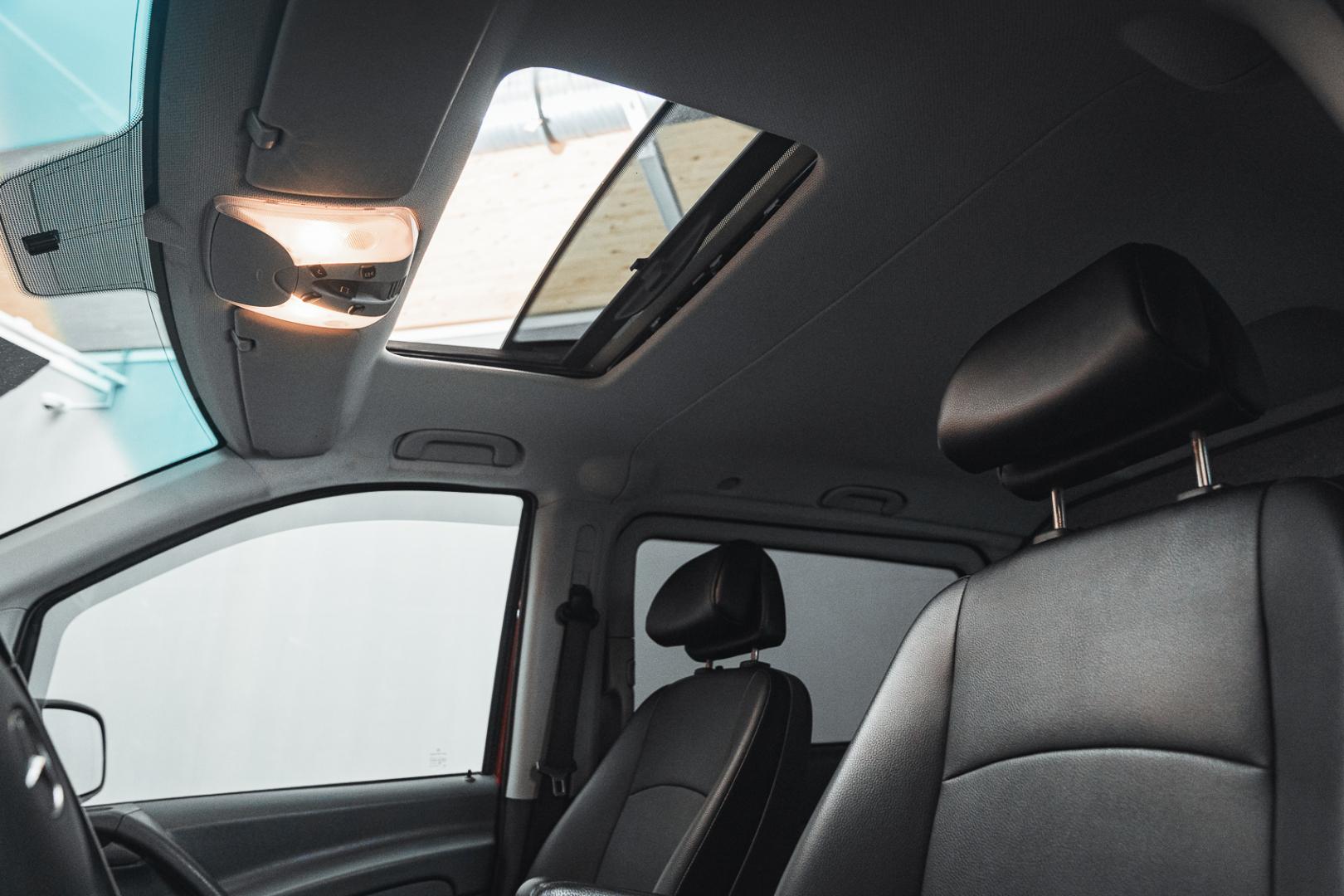 MERCEDES-BENZ Vito 2012