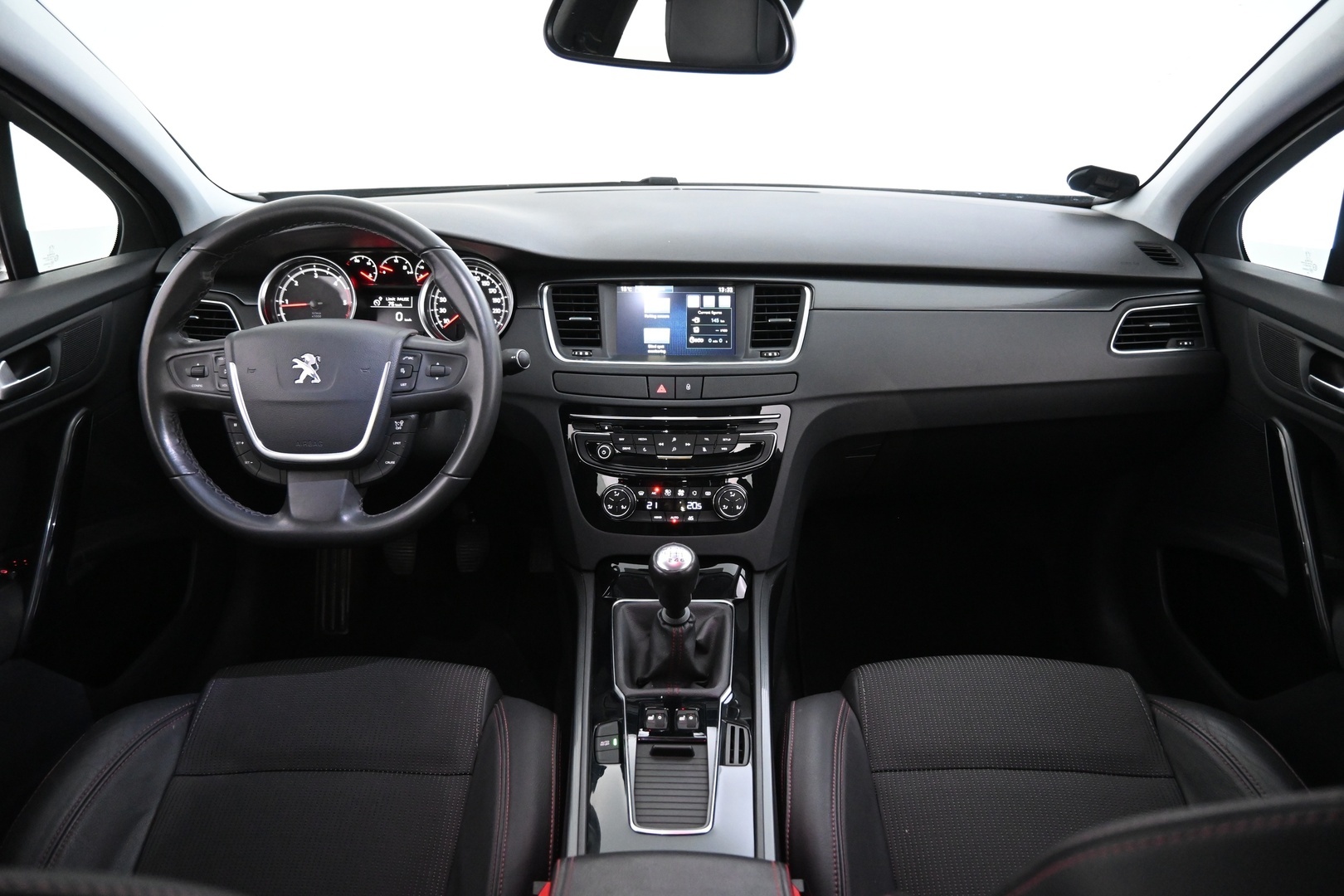PEUGEOT 508 2017
