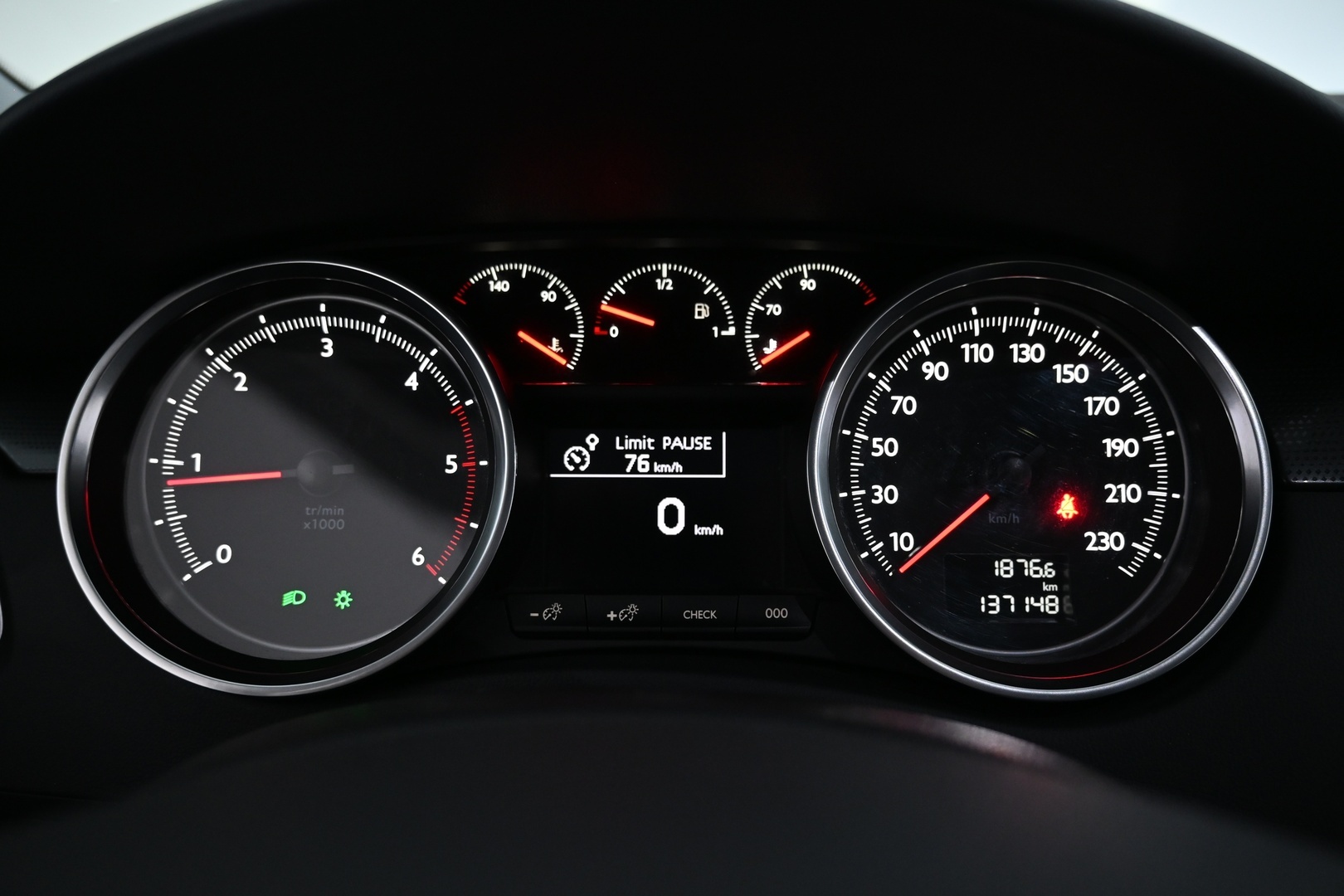 PEUGEOT 508 2017