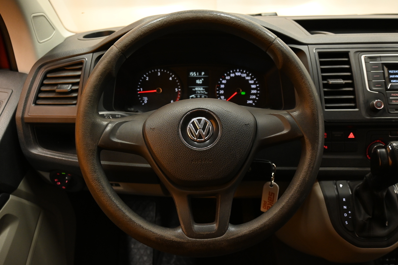 VOLKSWAGEN Transporter 2017