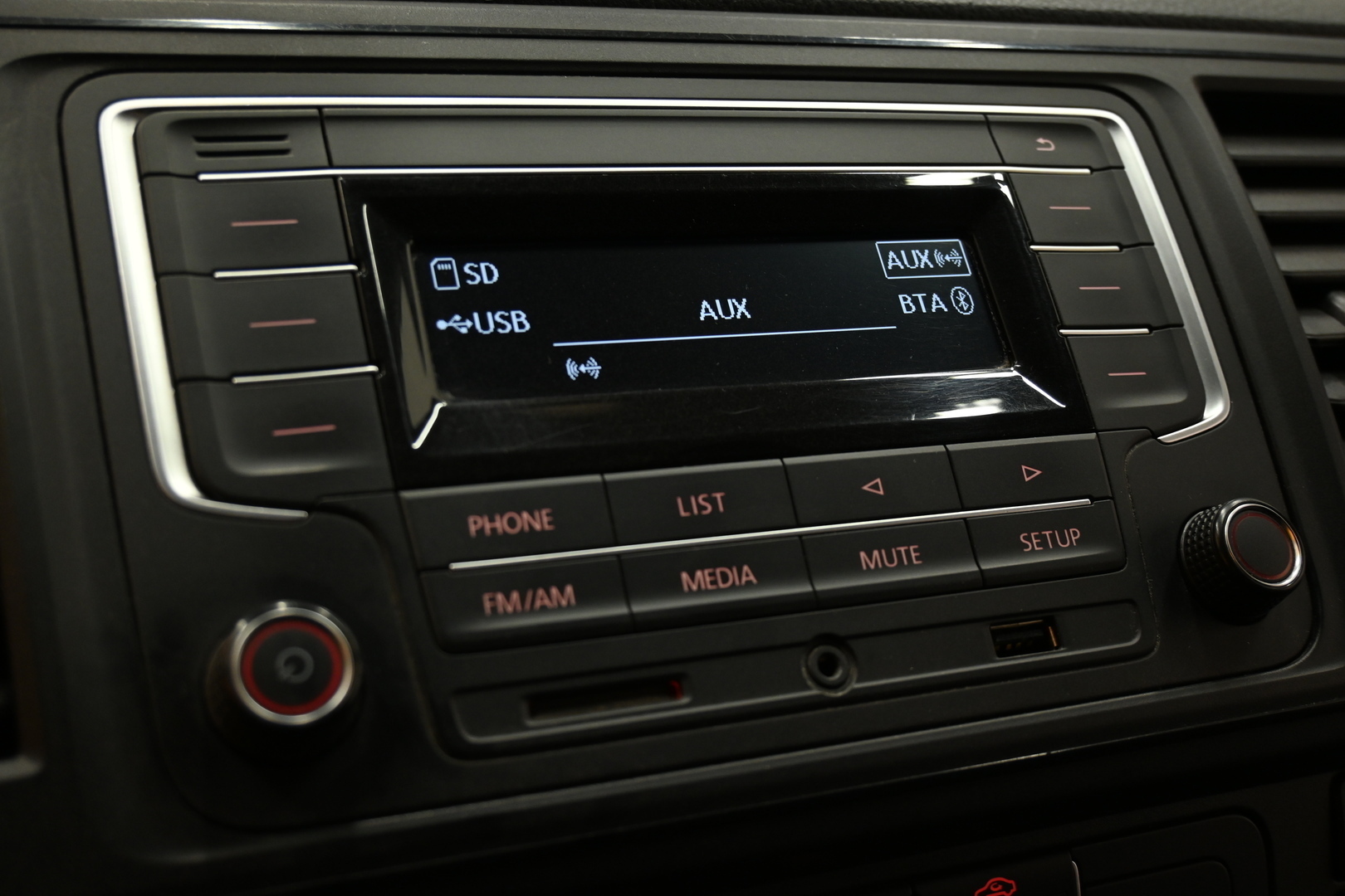 VOLKSWAGEN Transporter 2017