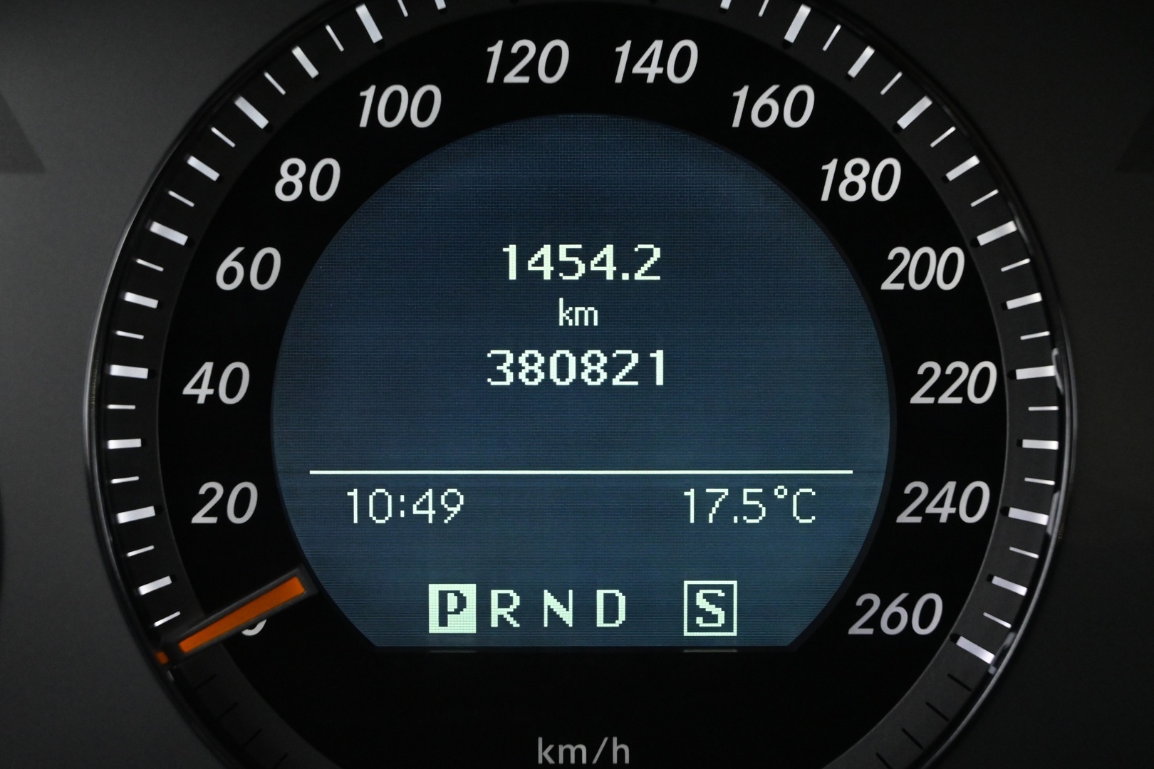 MERCEDES-BENZ C 2008