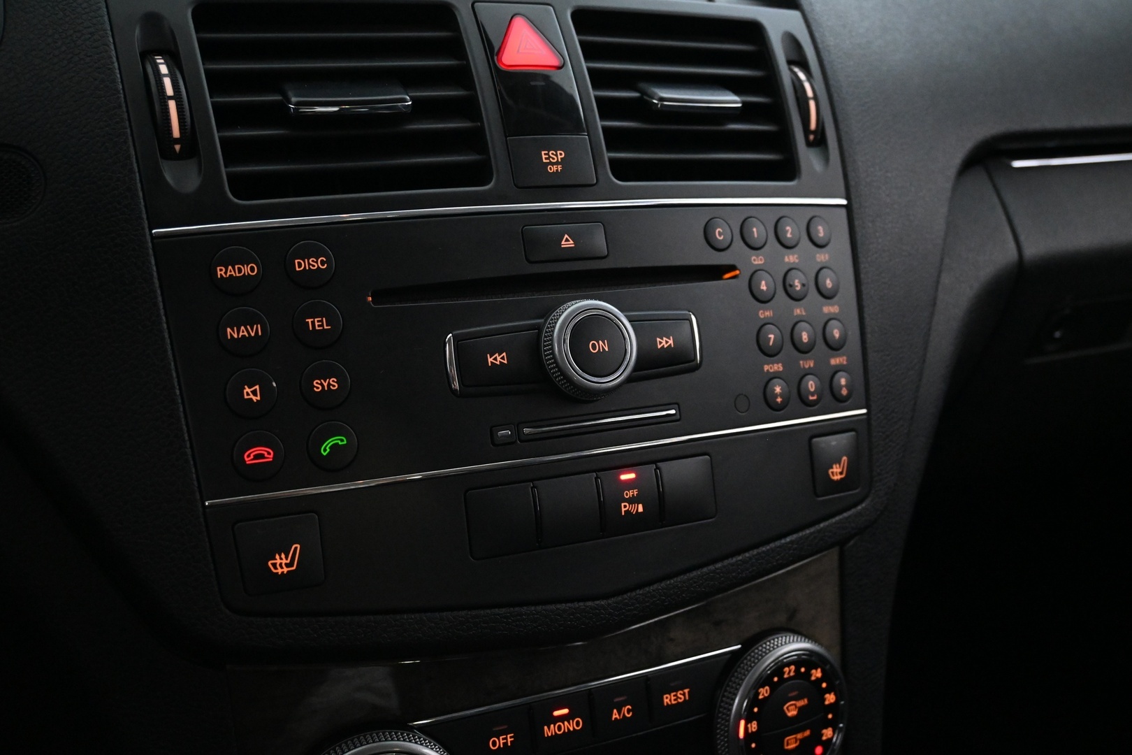 MERCEDES-BENZ C 2008