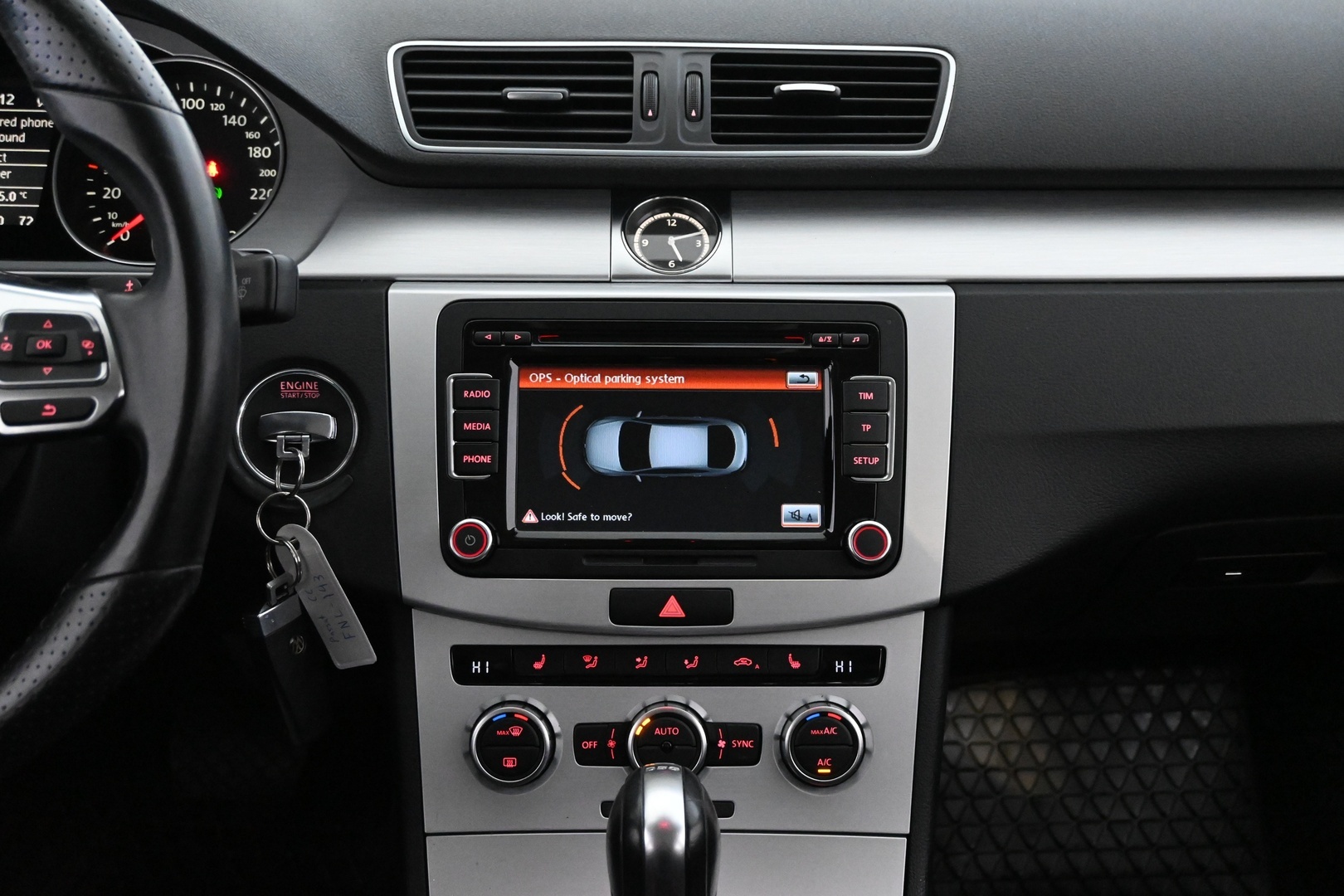 VOLKSWAGEN PASSAT CC 2015