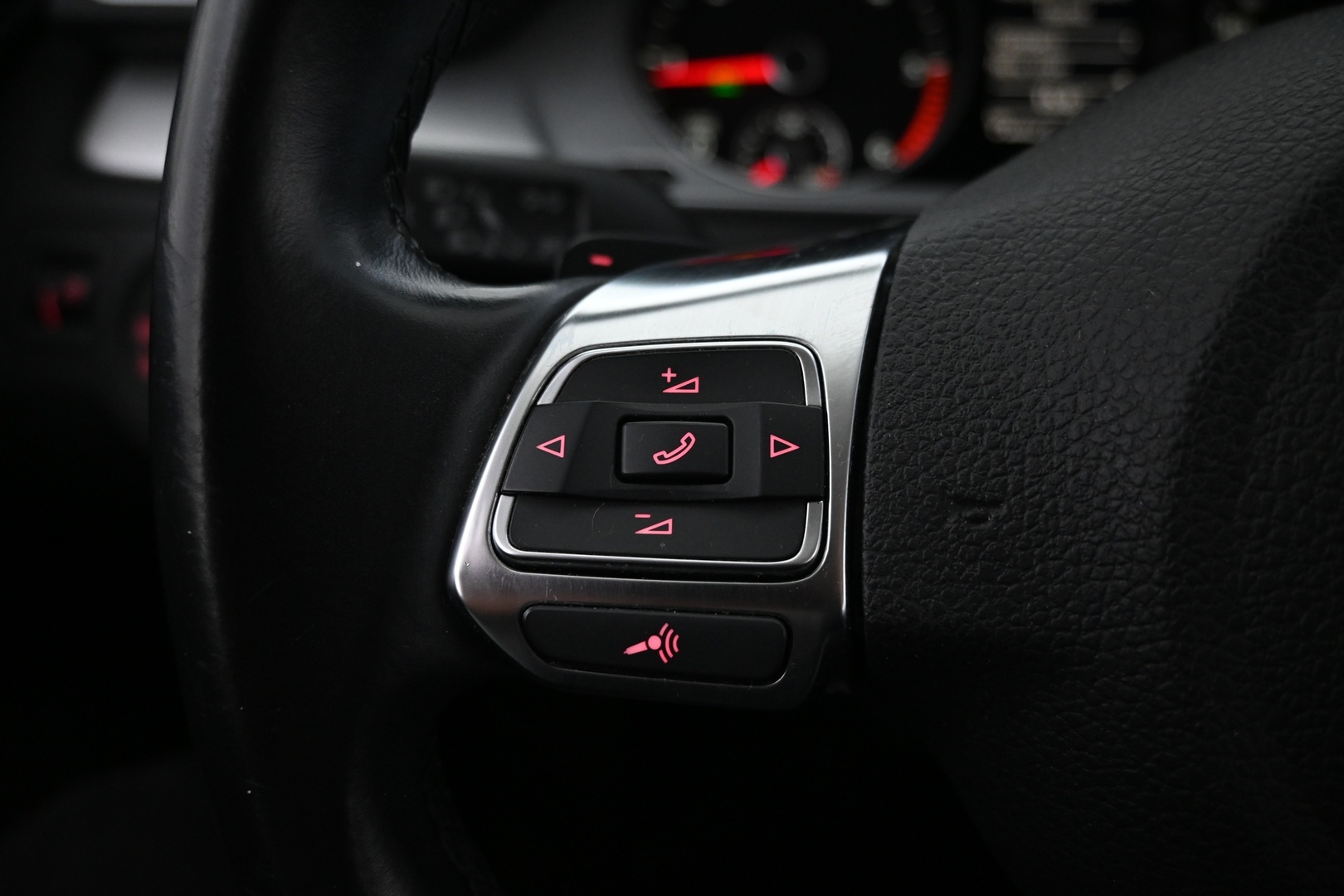 VOLKSWAGEN PASSAT CC 2015