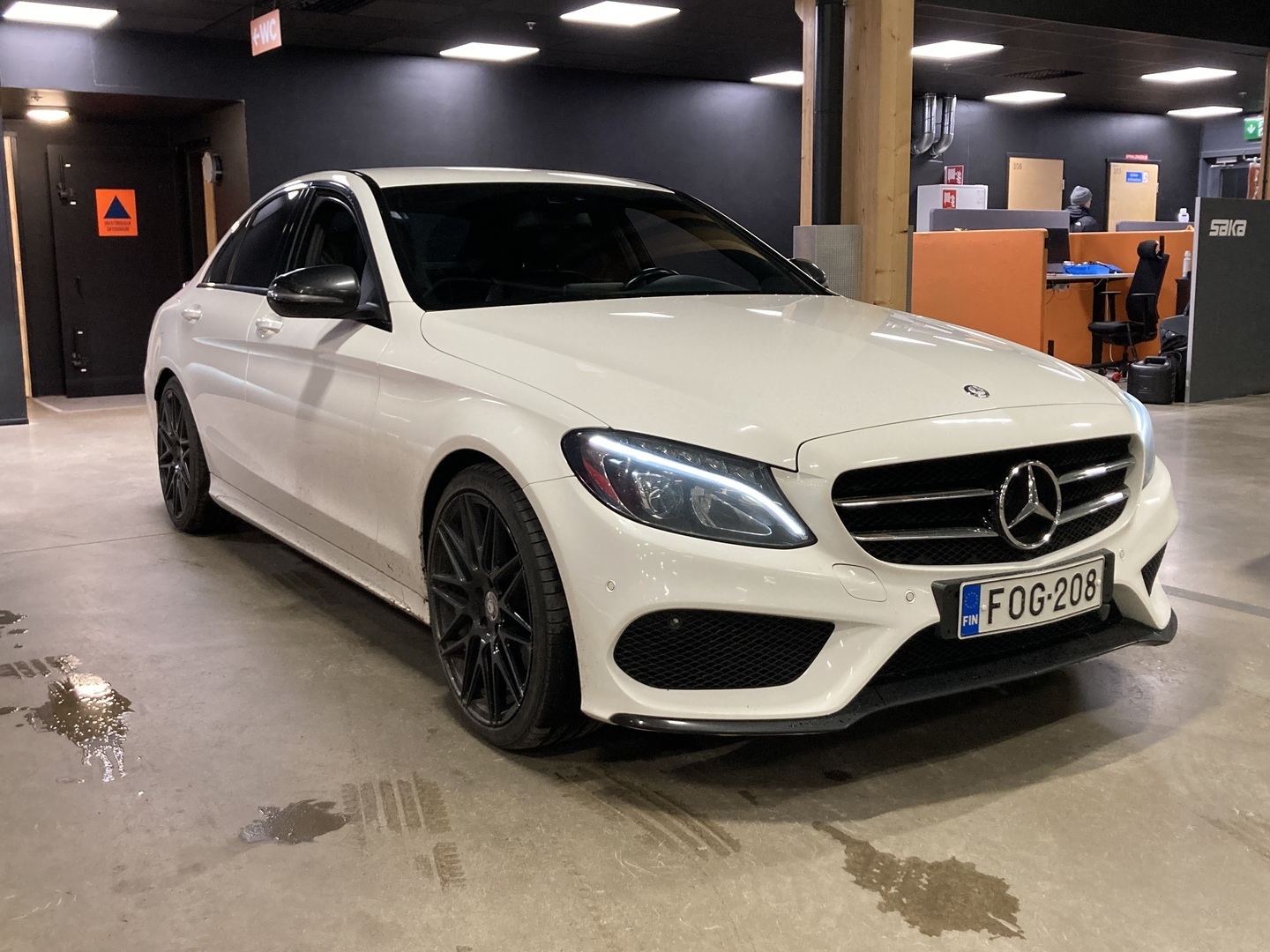 MERCEDES-BENZ C 2015