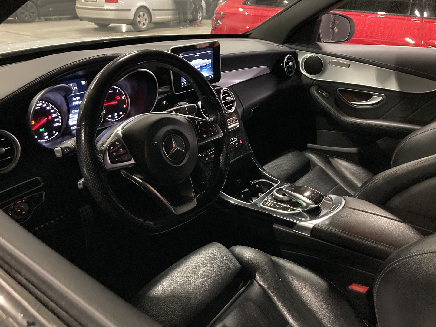 MERCEDES-BENZ C 2015