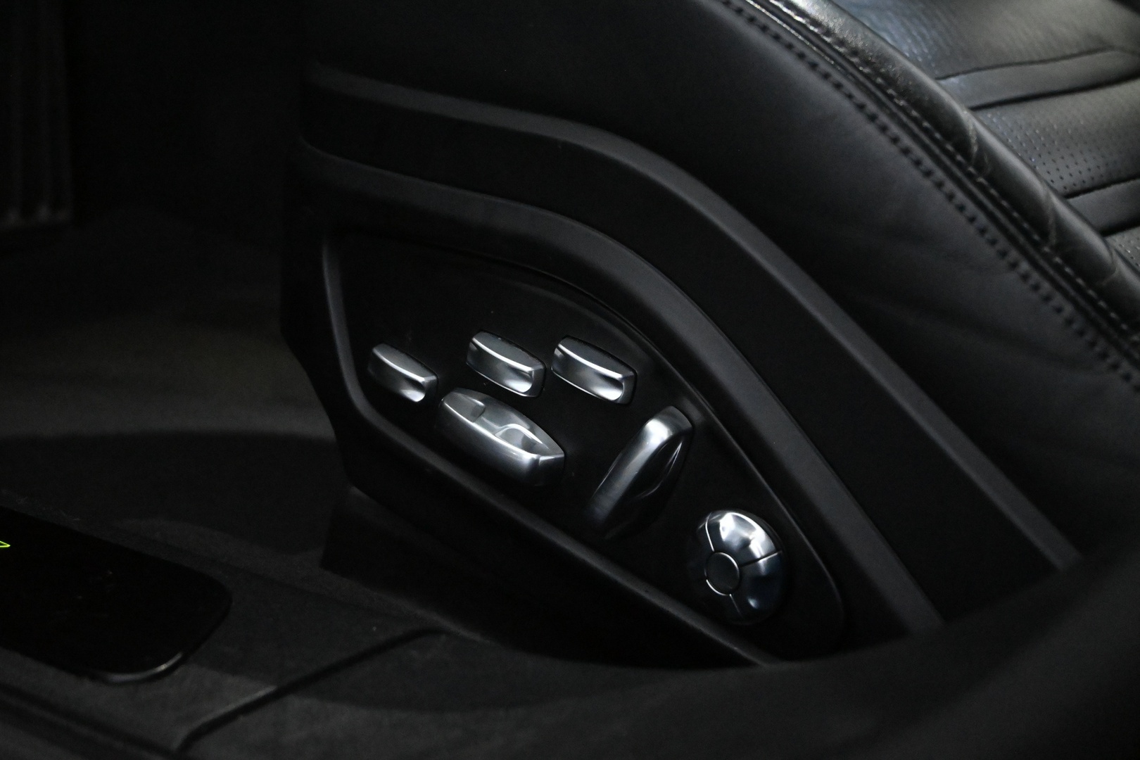 PORSCHE Panamera 2021