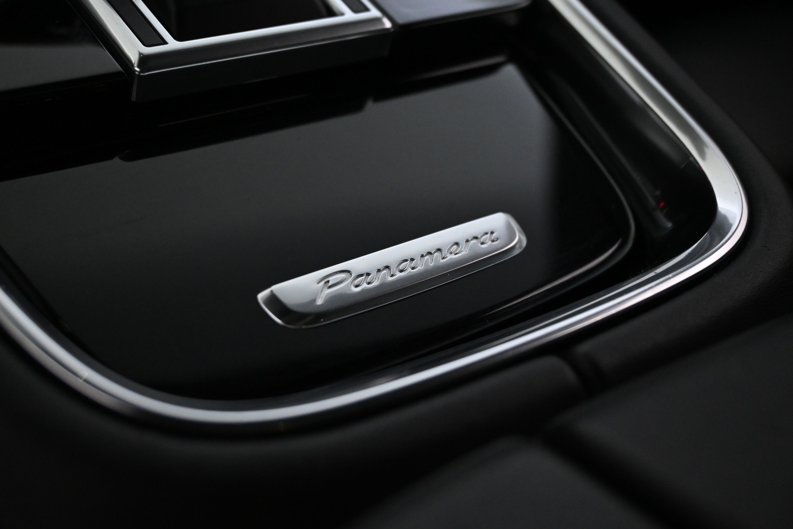 PORSCHE Panamera 2021