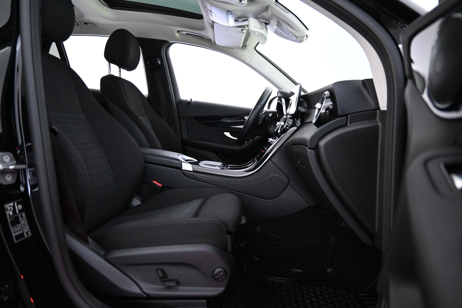 MERCEDES-BENZ GLC 2020