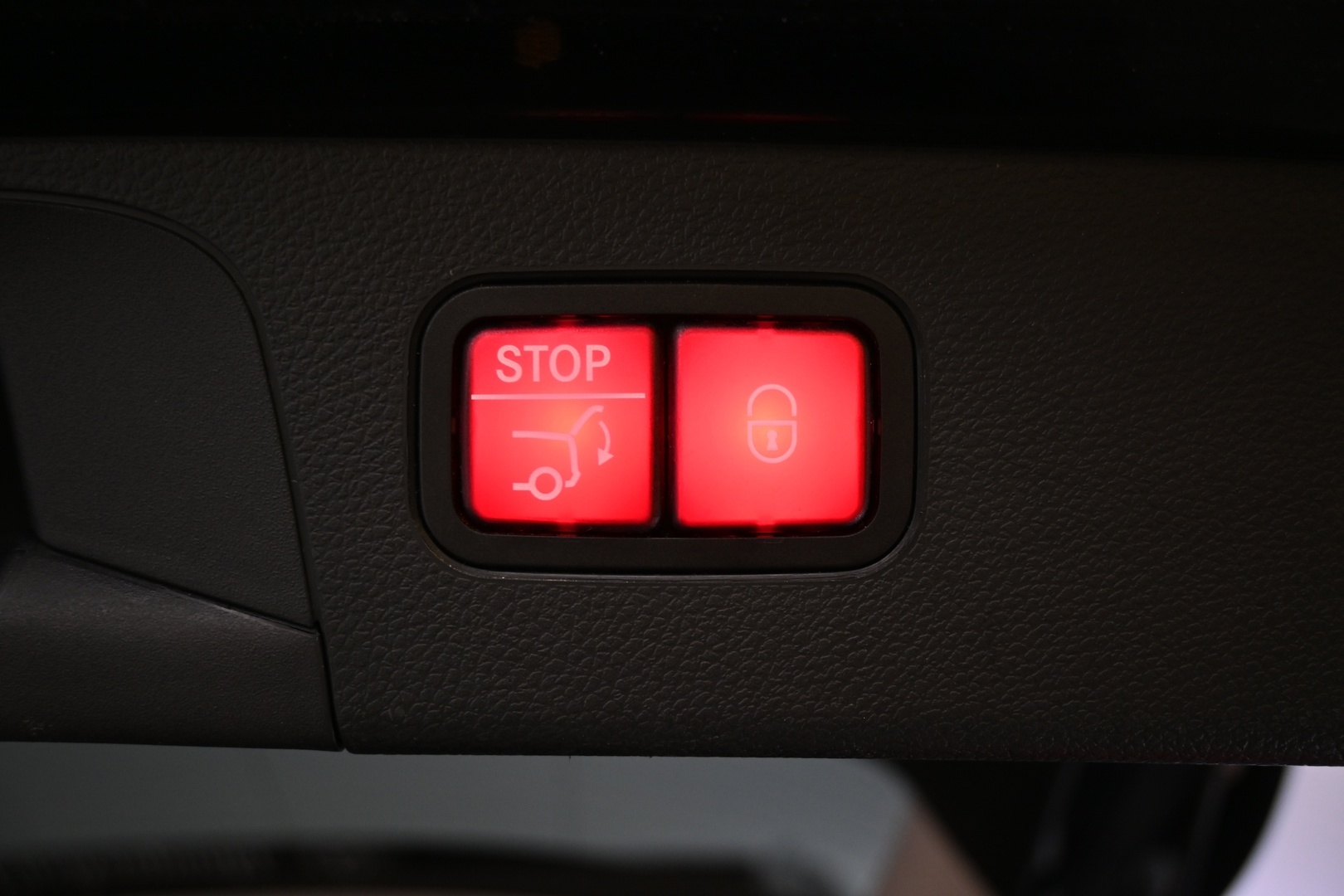 MERCEDES-BENZ GLC 2020