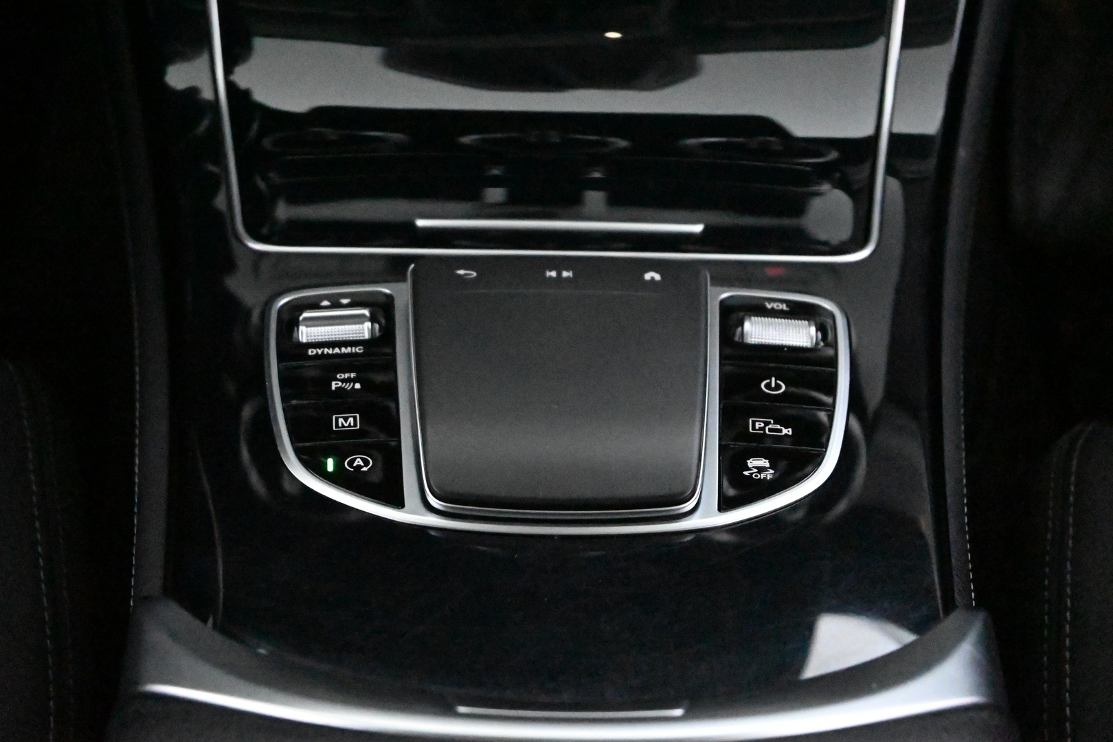 MERCEDES-BENZ GLC 2020