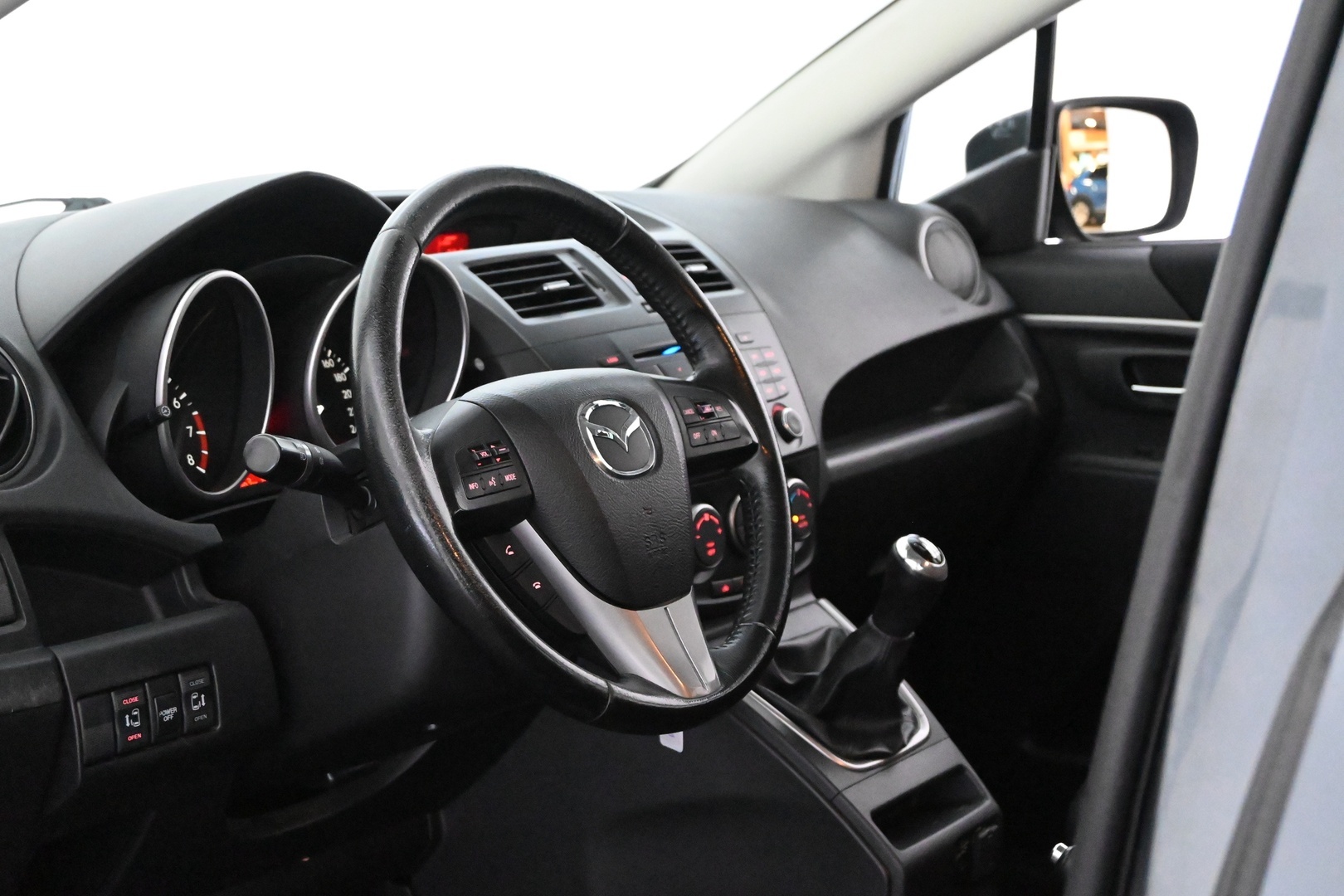 MAZDA Mazda5 2013