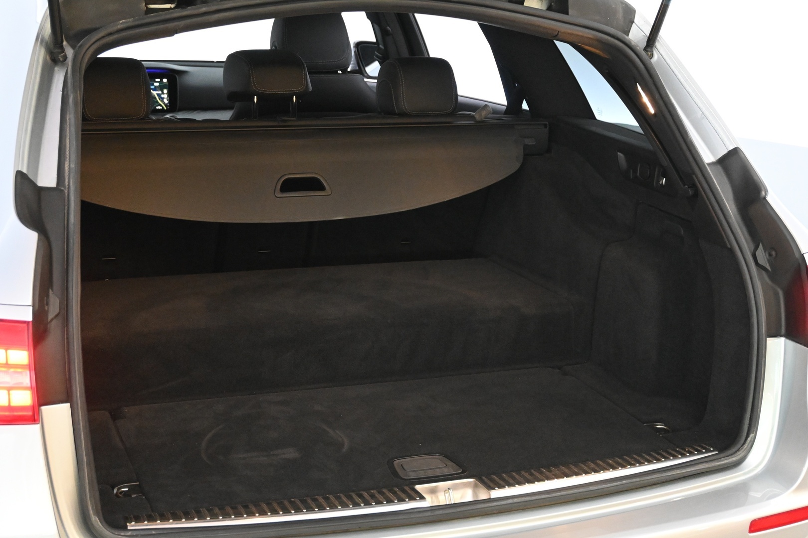 MERCEDES-BENZ E 2021