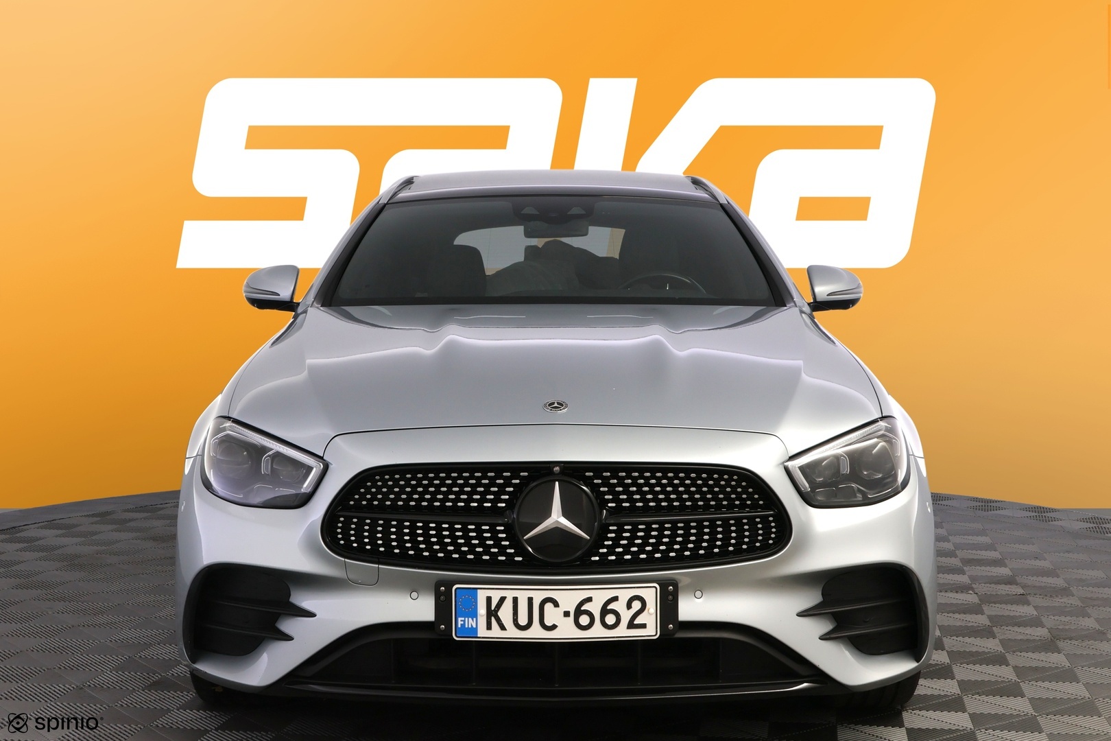 MERCEDES-BENZ E 2021