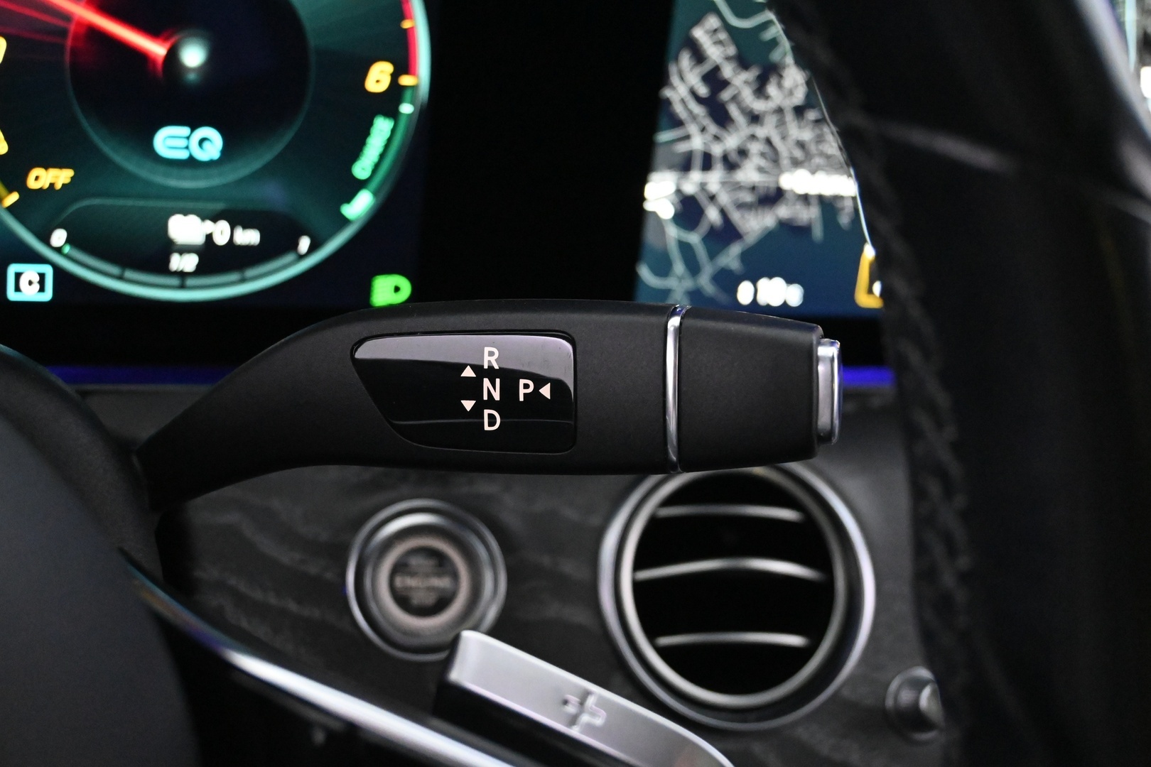 MERCEDES-BENZ E 2021