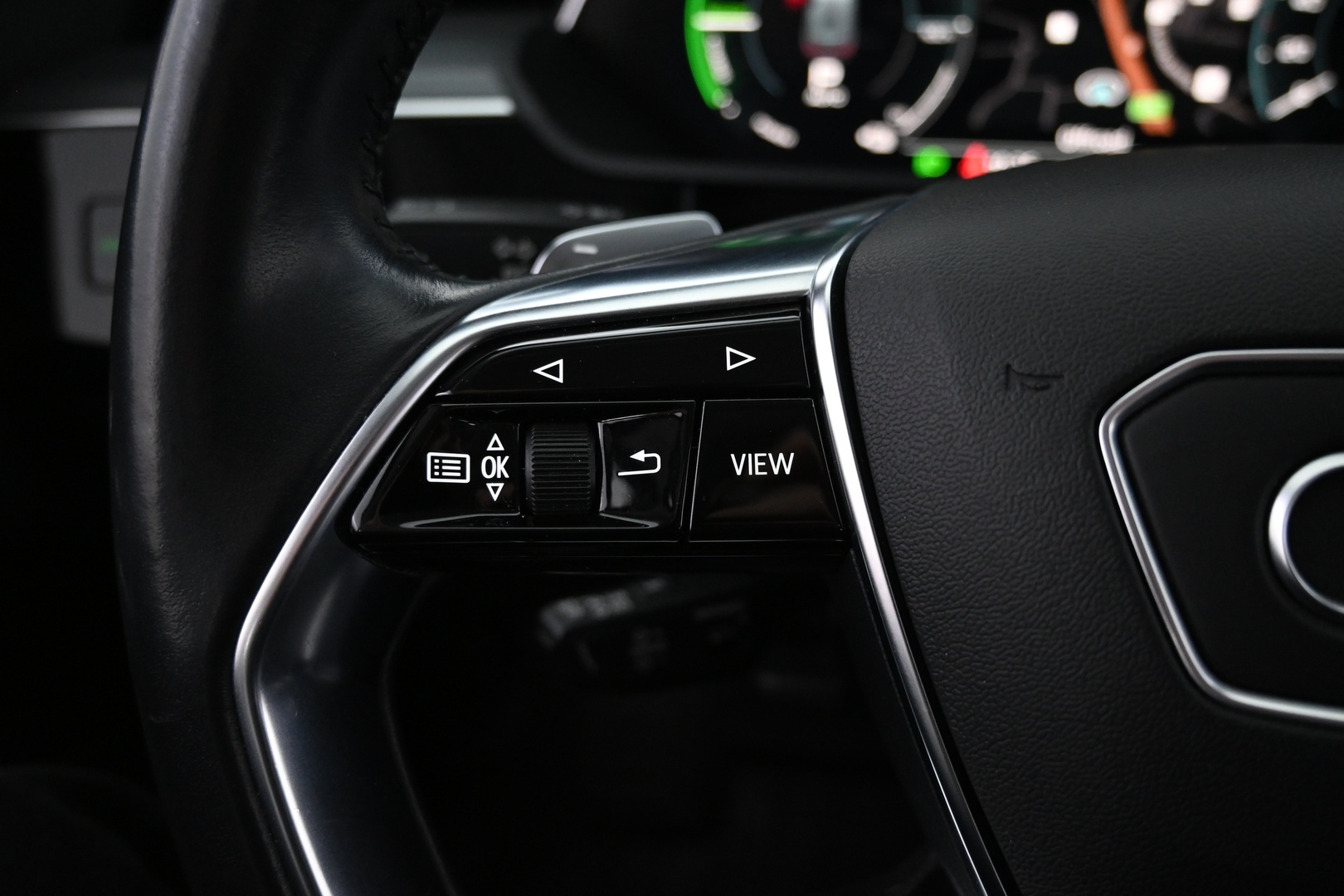 AUDI e-tron 2019