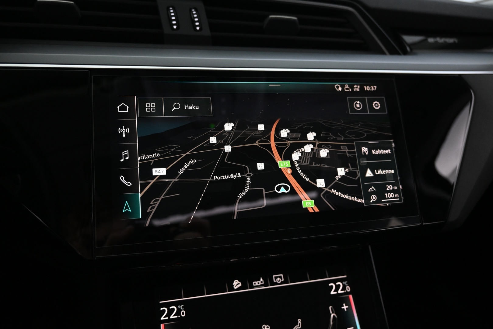AUDI e-tron 2019
