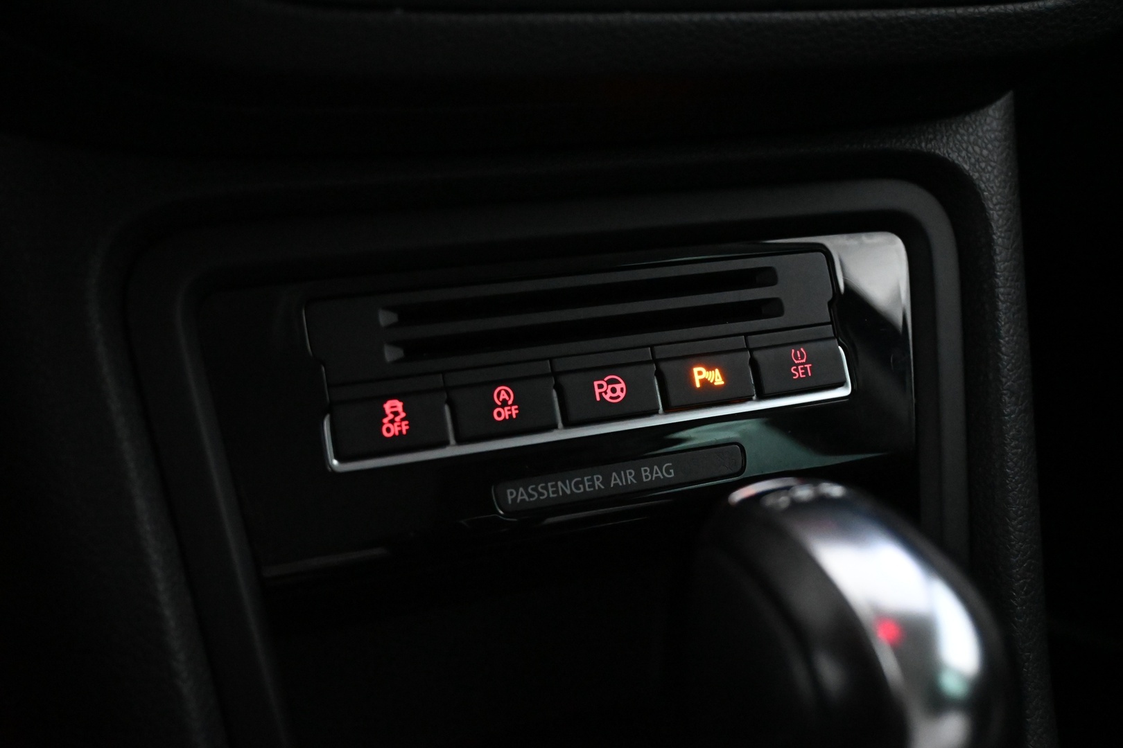 VOLKSWAGEN Sharan 2012