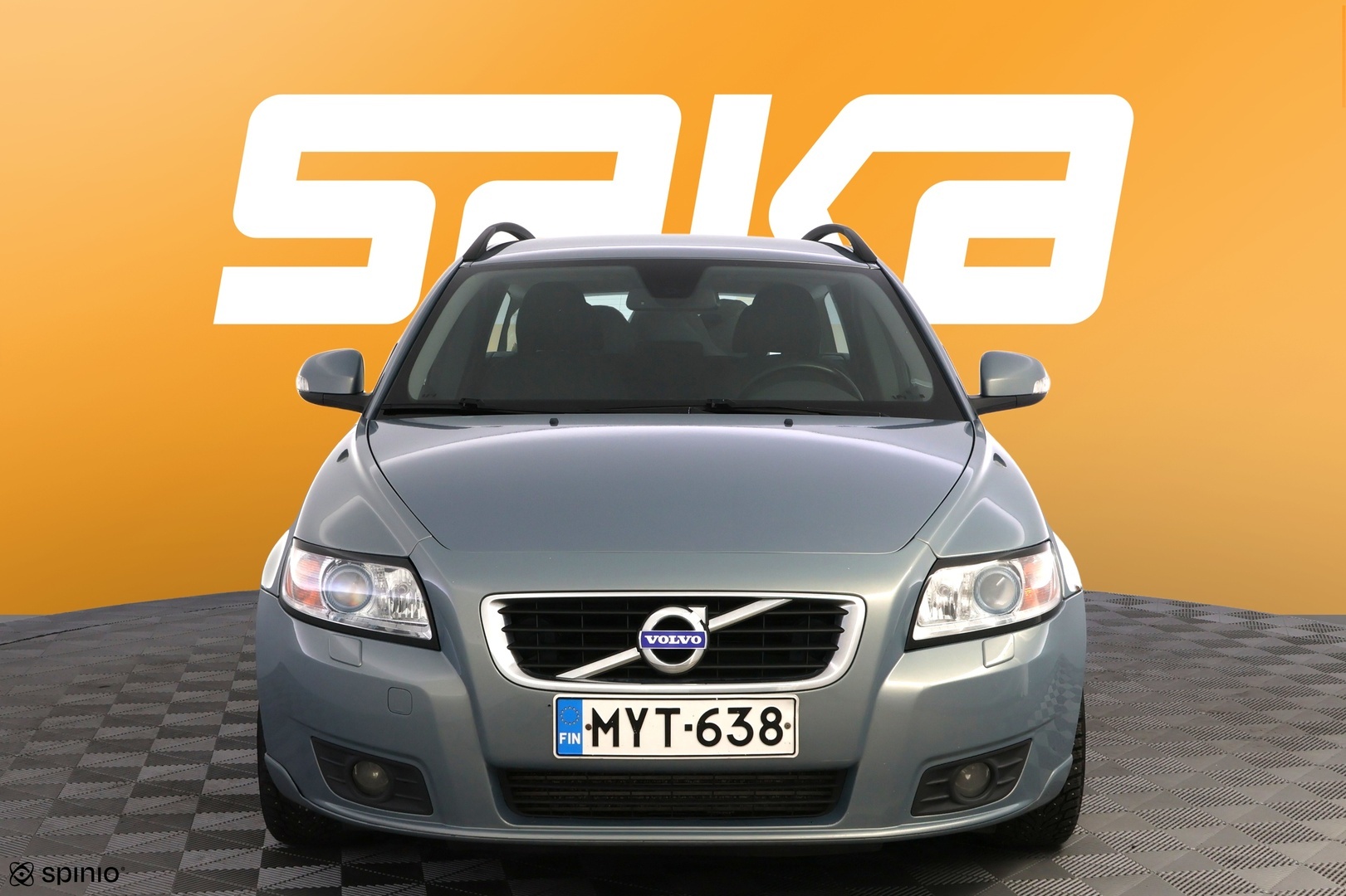 VOLVO V50 2011