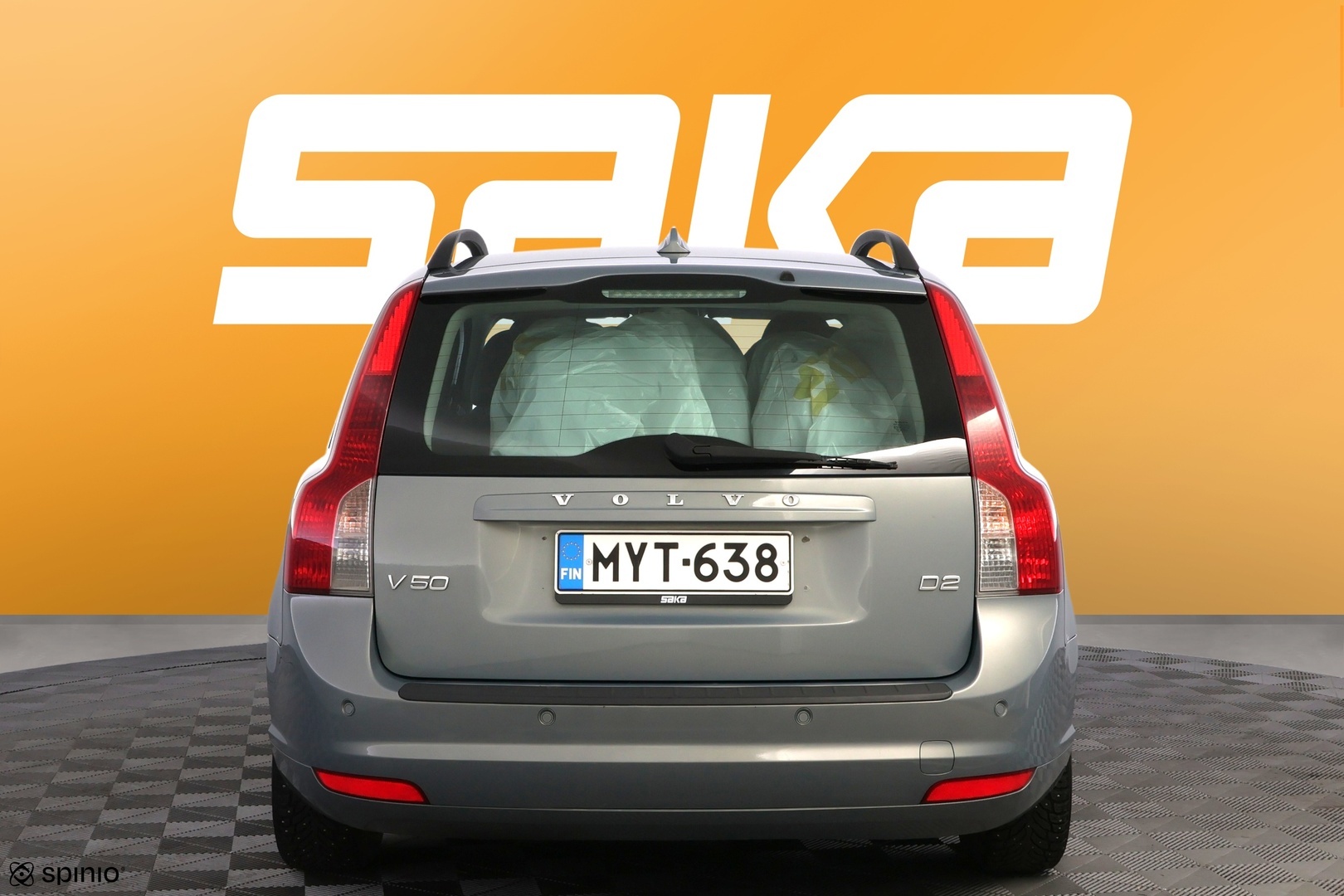 VOLVO V50 2011