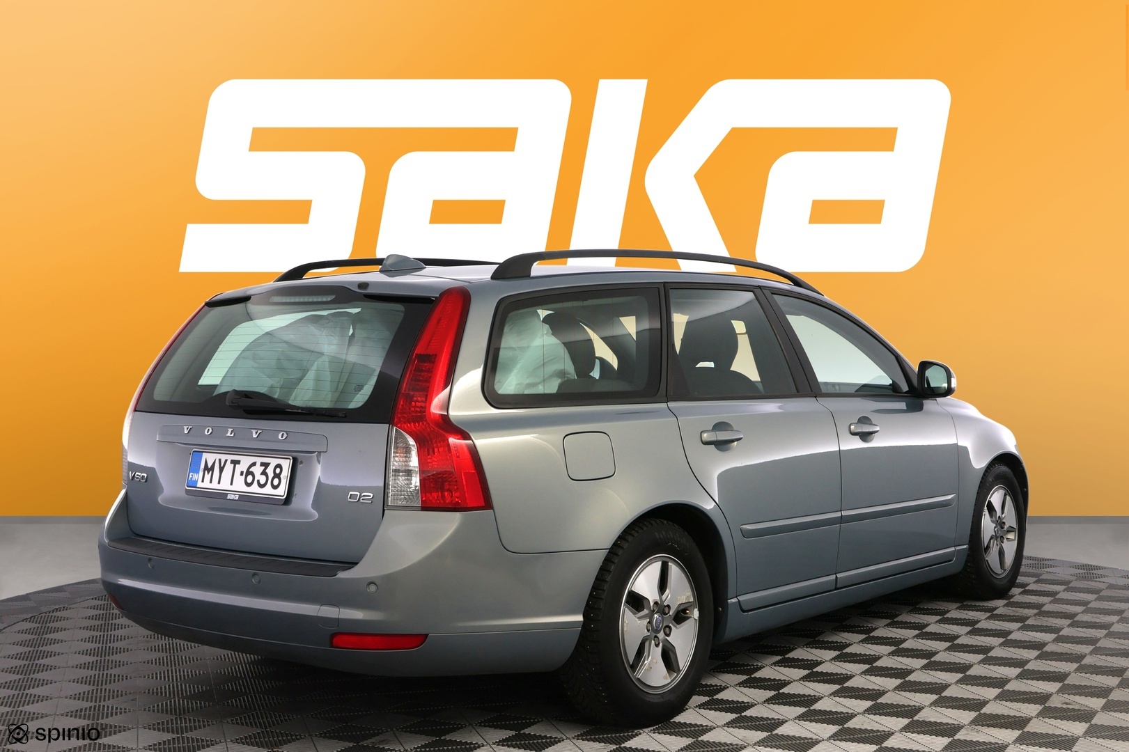 VOLVO V50 2011