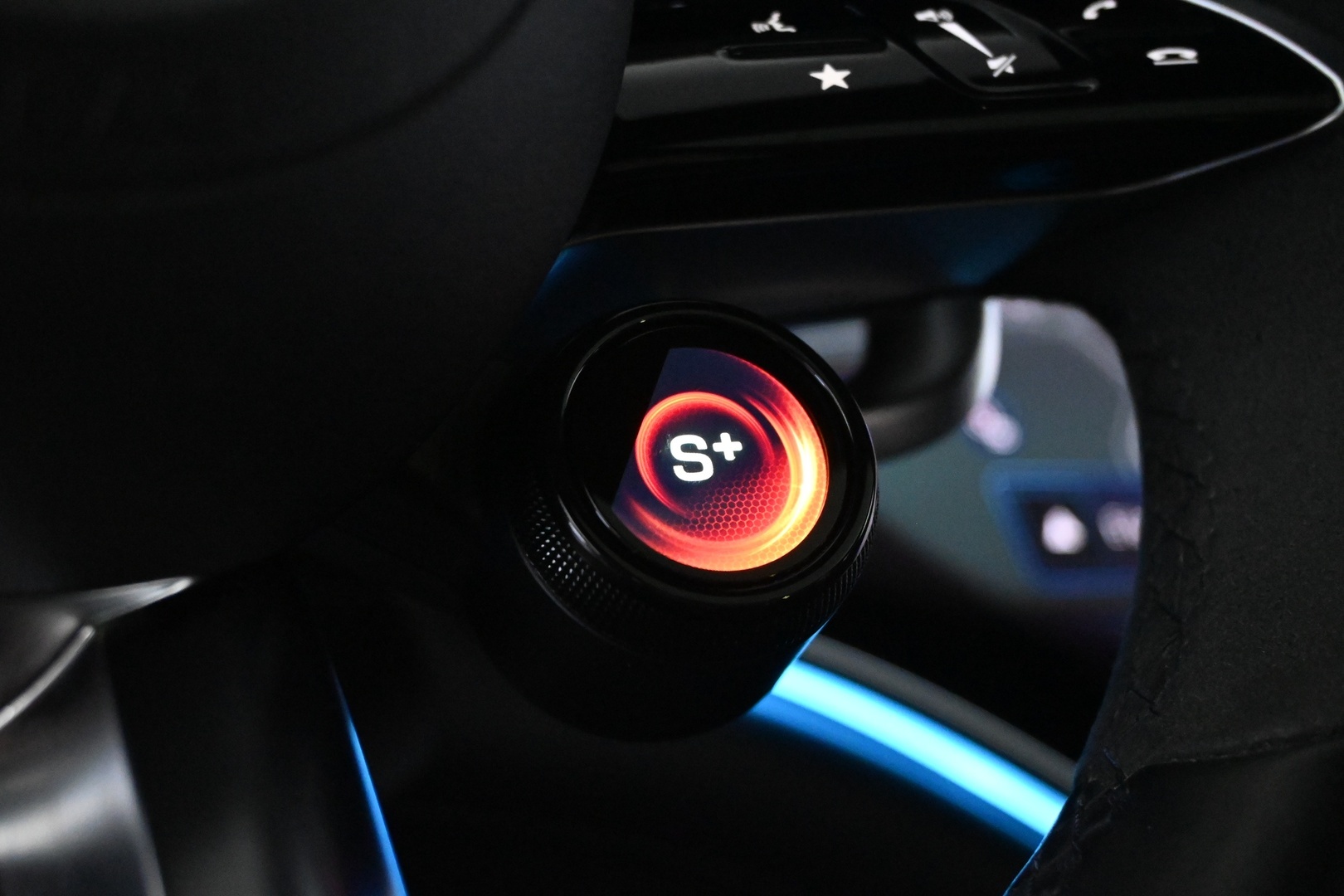 MERCEDES-BENZ EQS 2022