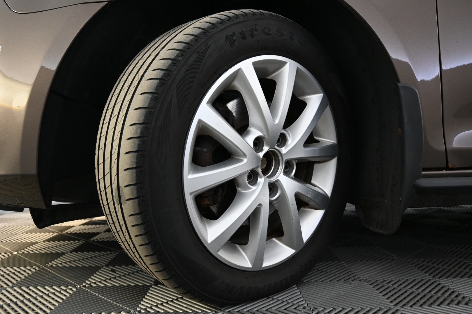 VOLKSWAGEN Golf 2012