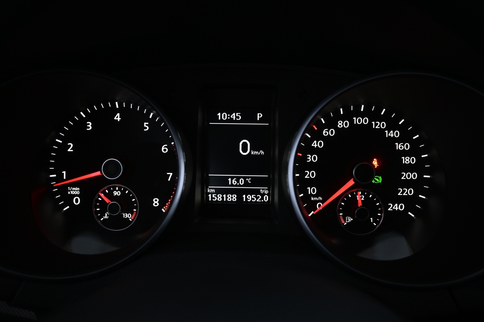 VOLKSWAGEN Golf 2012