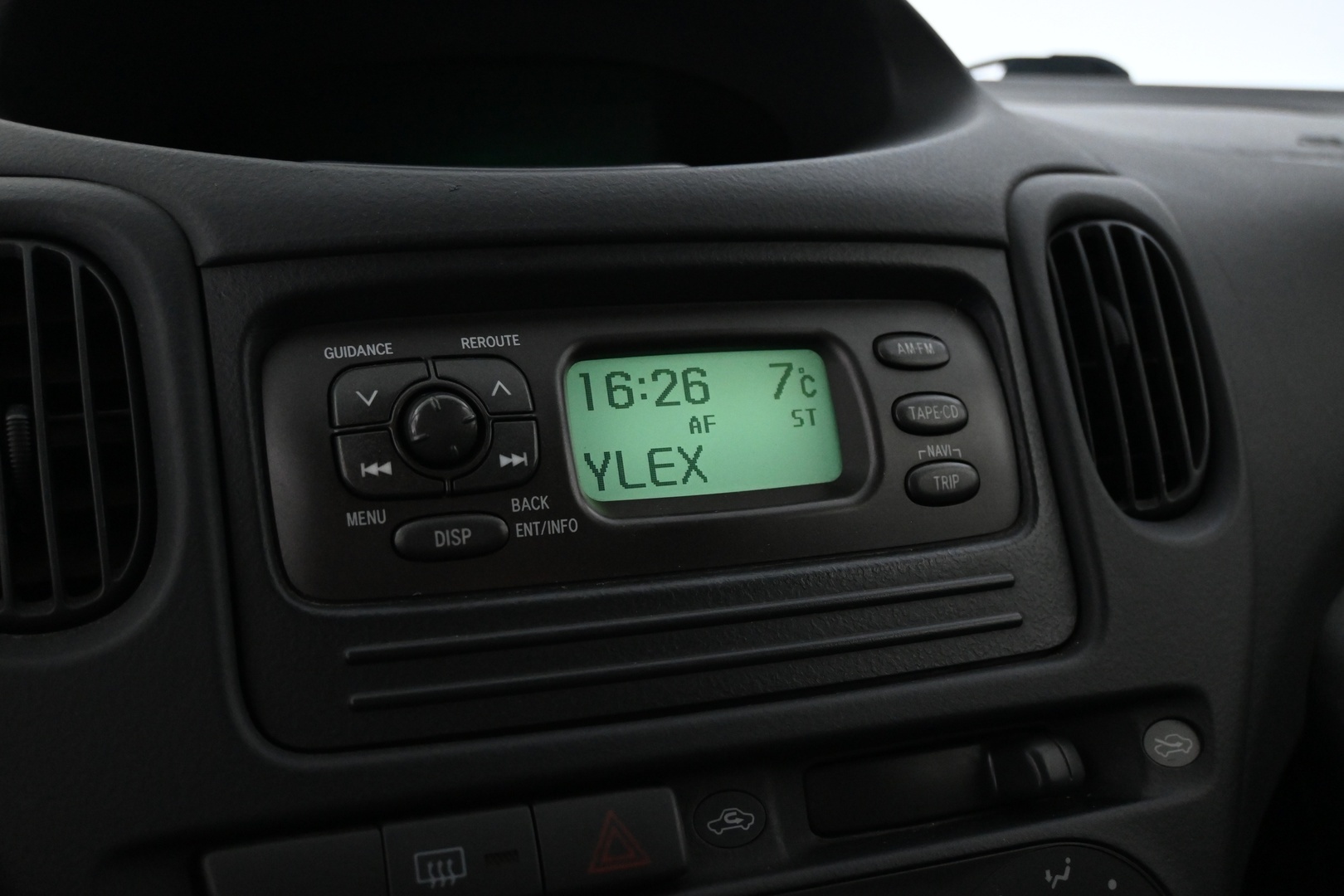 TOYOTA Yaris Verso 2005