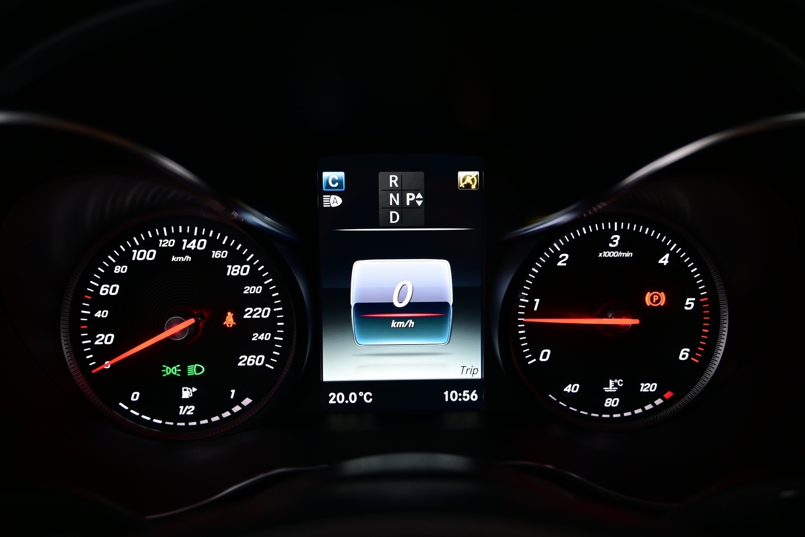 MERCEDES-BENZ GLC 2017