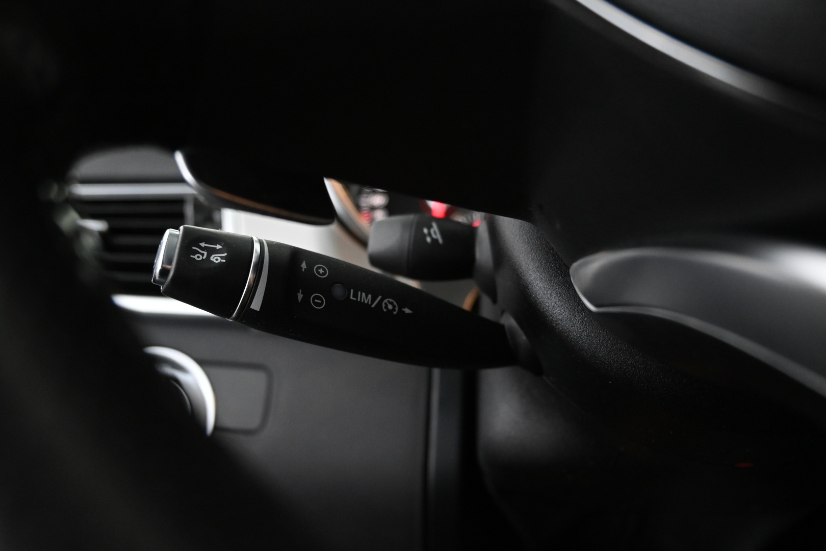 MERCEDES-BENZ GLE 2016