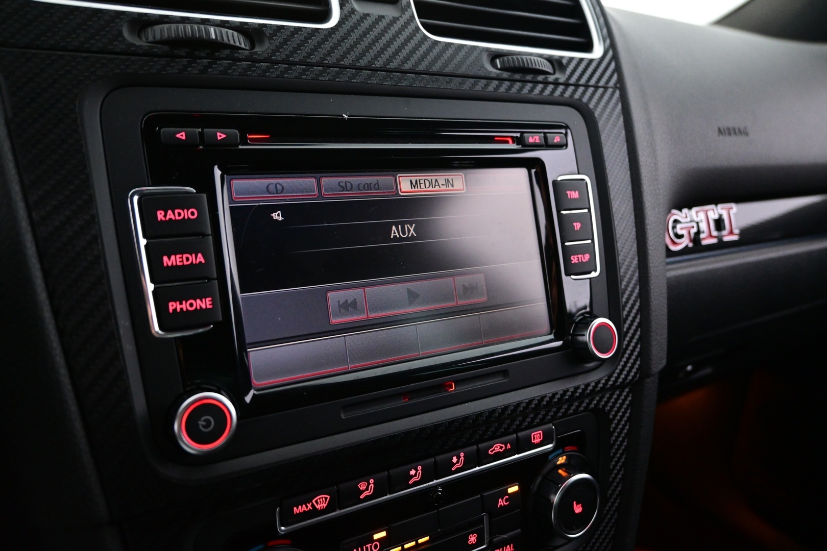 VOLKSWAGEN Golf 2011