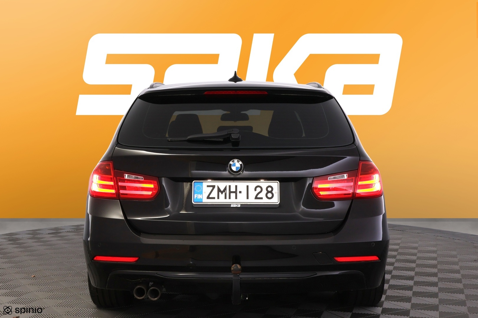 BMW 330 2014