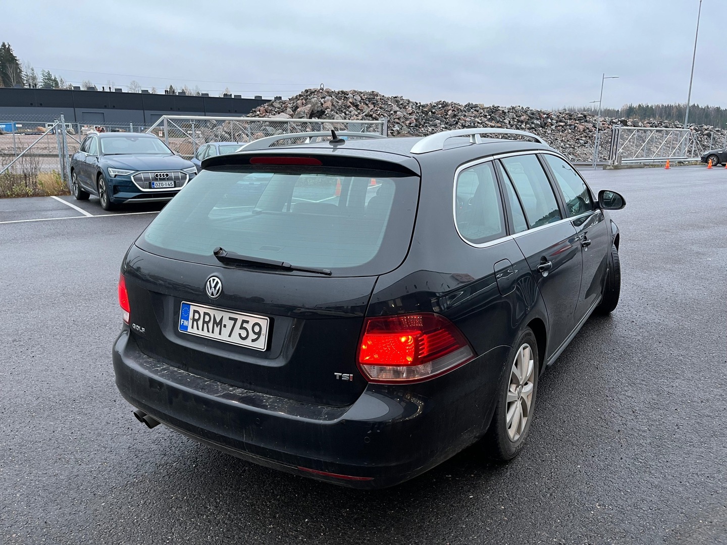 VOLKSWAGEN Golf 2013