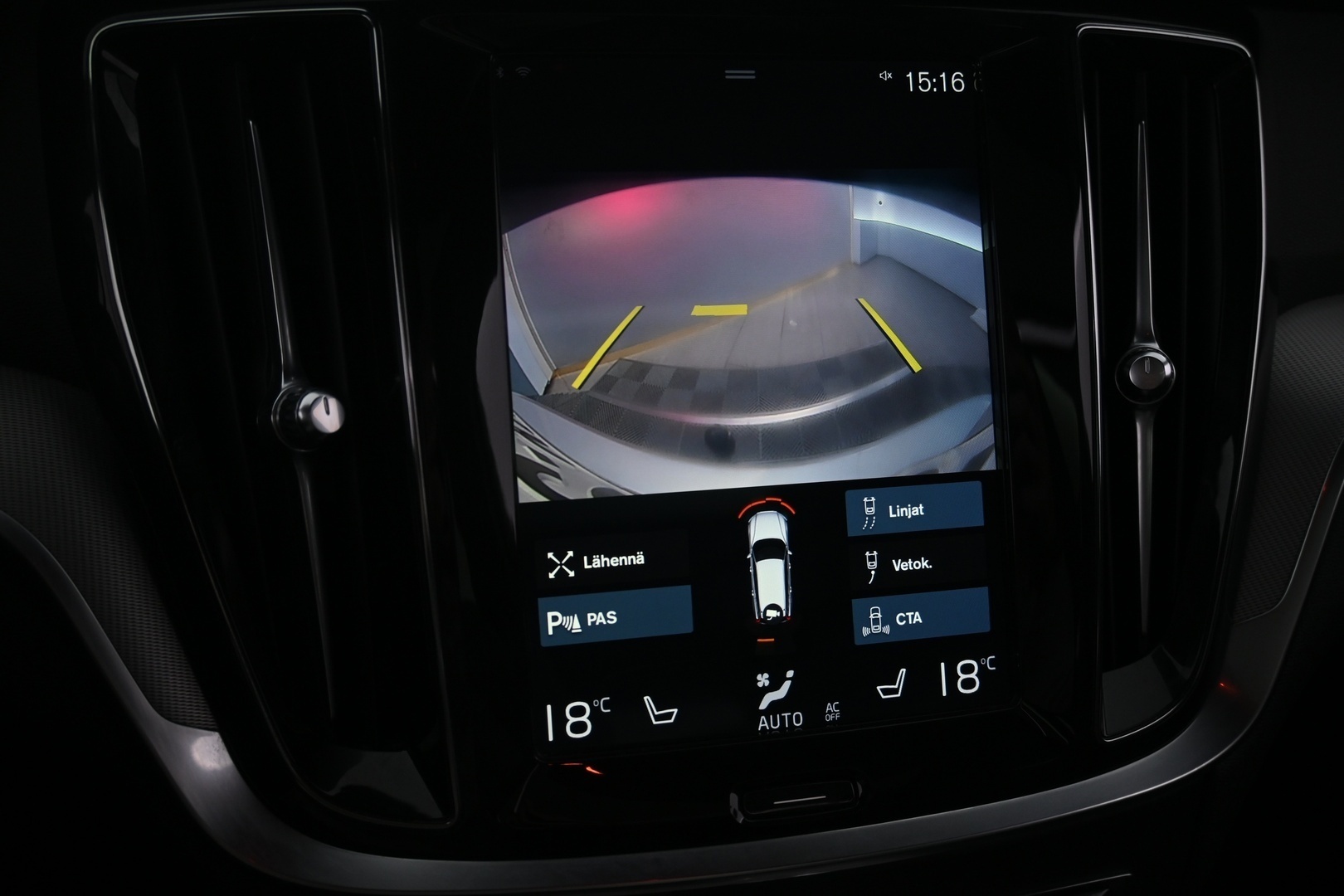 VOLVO V60 2020
