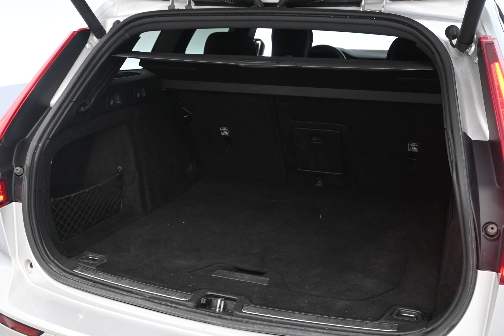 VOLVO V60 2020