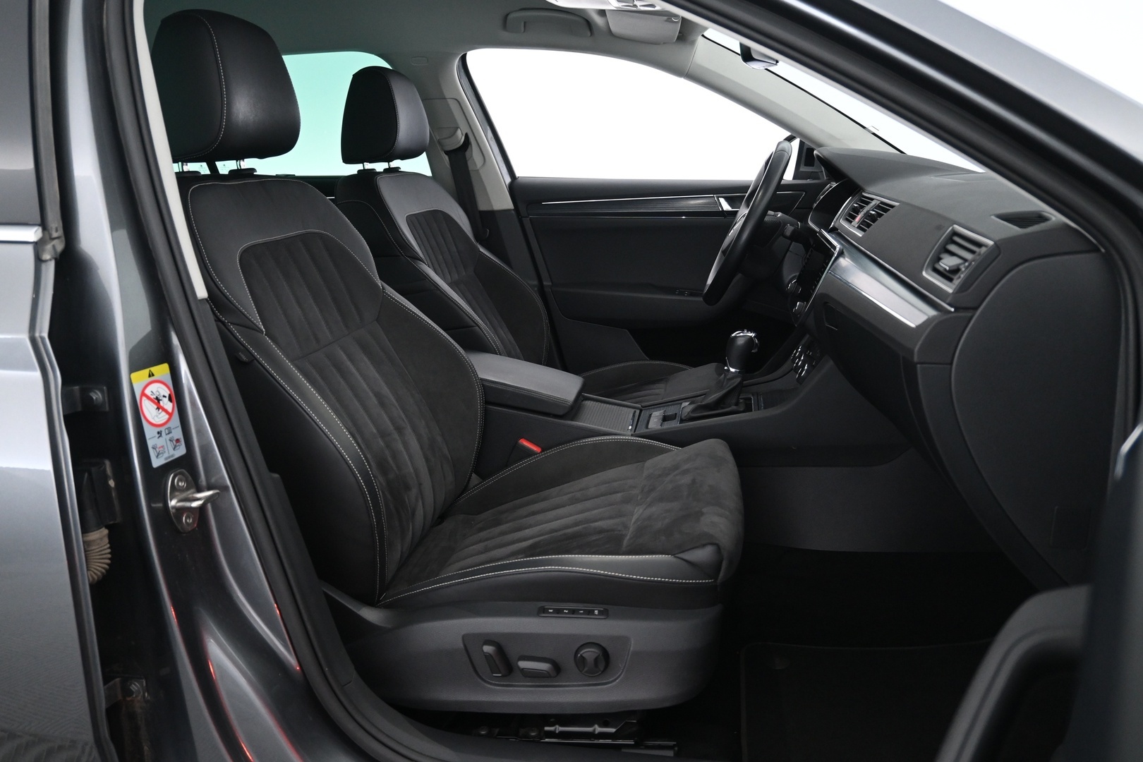 SKODA Superb 2023