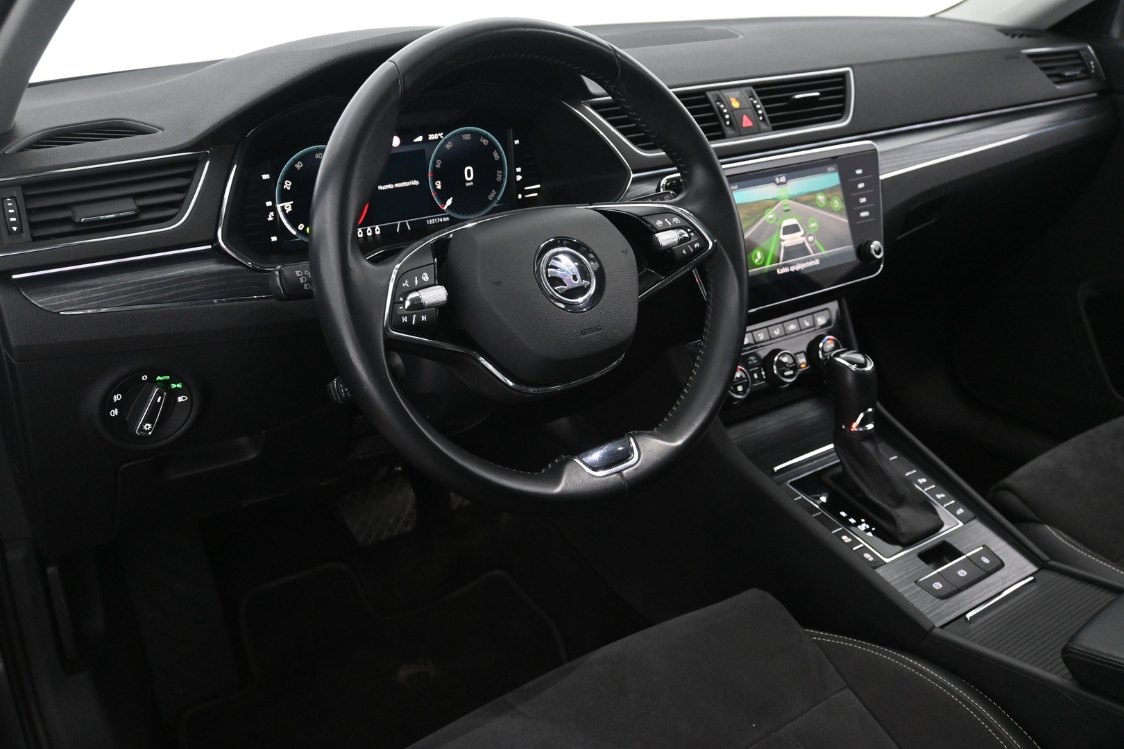 SKODA Superb 2023