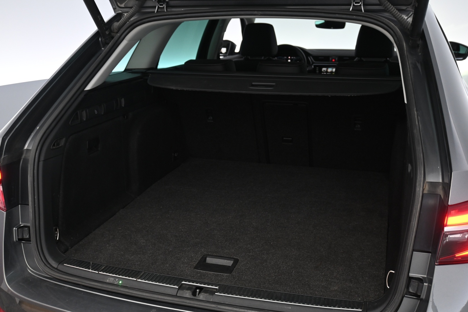 SKODA Superb 2023
