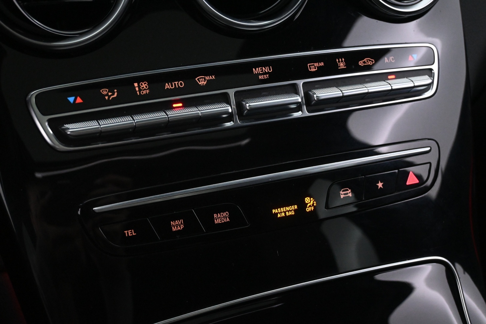 MERCEDES-BENZ GLC 2022