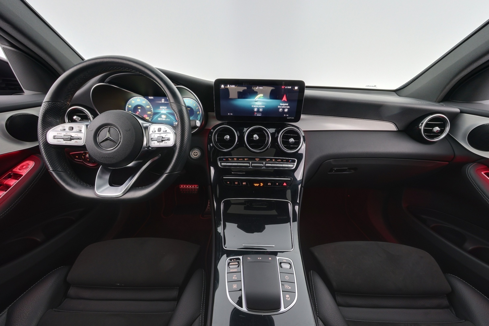 MERCEDES-BENZ GLC 2022