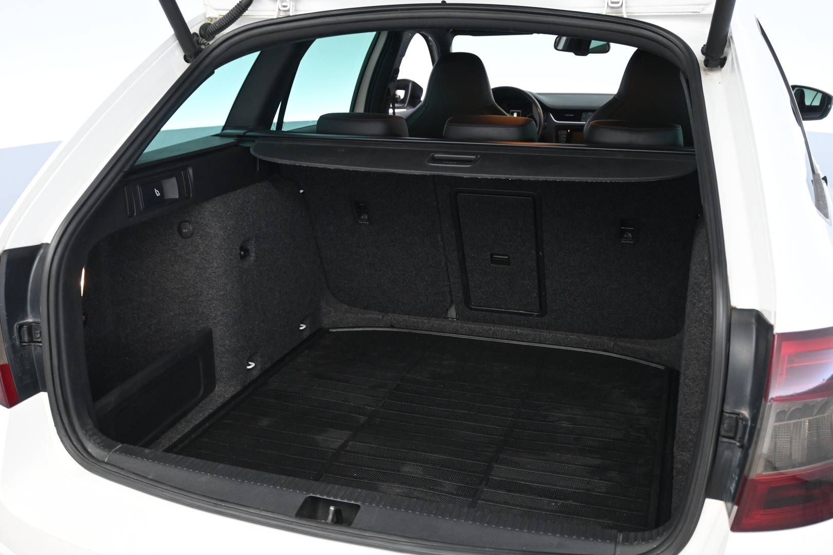 SKODA Octavia 2015